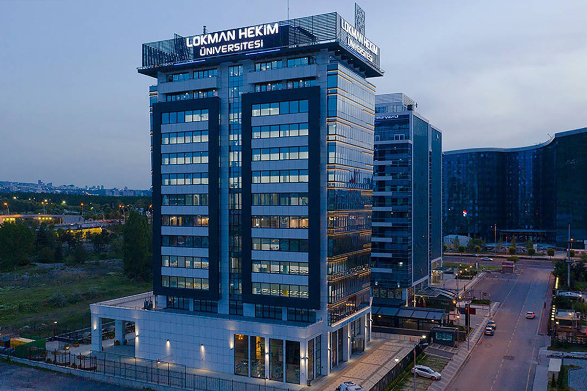 Lokman Hekim Üniversitesi kampüsü